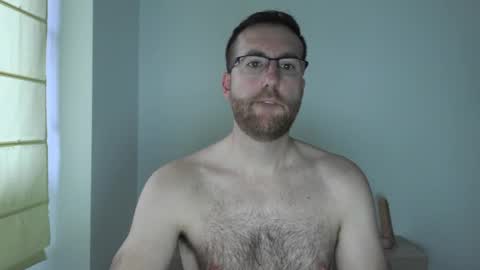 Snapshot of machohiberiko chatting on December 29, 2024, 3:57 pm Jota online show from December 29, 2024, 3:57 pm