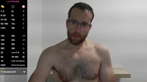 Snapshot of machohiberiko chatting on December 31, 2024, 5:40 pm Jota online show from December 31, 2024, 5:40 pm