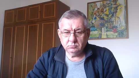 Macho online show from October 23, 2025, 11:20 am