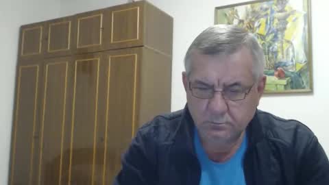 Macho online show from November 15, 2025, 3:19 pm