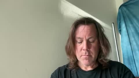 xStraightEdgex online show from June 7, 2026, 2:16 am