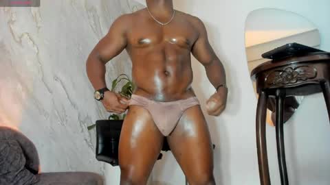Snapshot of mackbig_dick2 chatting on May 22, 2026, 3:13 am MACKBIG DICK im a damn dominant I like ATMs INSTAGRAM Edwinaragonc online show from May 22, 2026, 3:13 am