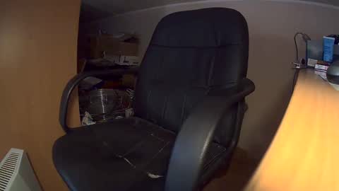 Snapshot of mackenss20 chatting on March 4, 2025, 7:08 am Makan online show from March 4, 2025, 7:08 am