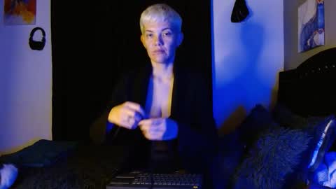 Noah Askew online show from November 15, 2025, 3:59 am