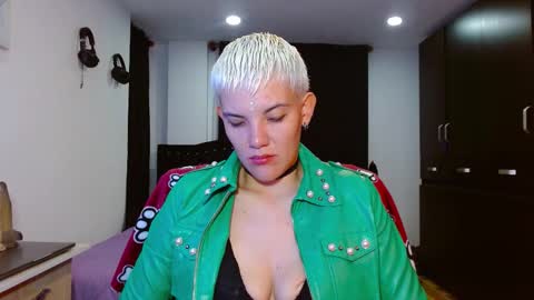 Noah Askew online show from February 17, 2026, 12:18 am