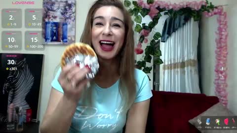 Snapshot of madam_dali chatting on January 9, 2025, 12:41 pm Dalila online show from January 9, 2025, 12:41 pm