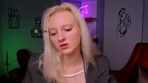 Ulis online show from March 12, 2025, 8:41 am