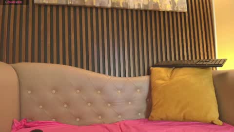 Snapshot of madame_mature1 chatting on July 9, 2026, 2:43 pm Madame online show from July 9, 2026, 2:43 pm