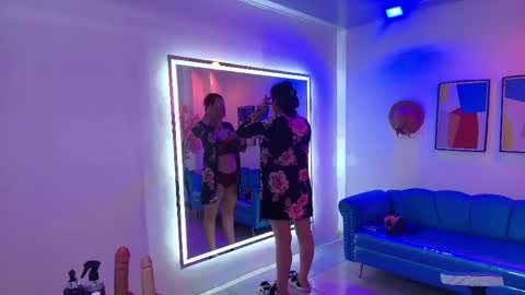Snapshot of madame_scarllet chatting on April 30, 2026, 11:38 am Madame Scarllet online show from April 30, 2026, 11:38 am