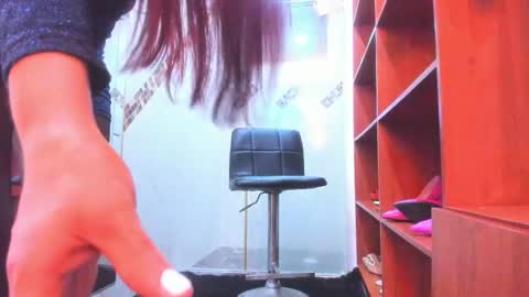 Madame Carla  online show from February 19, 2025, 11:28 am