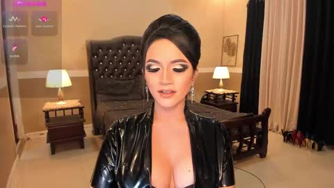 Snapshot of madammistressdominatrixxx chatting on December 4, 2024, 5:27 am Alison Kloss online show from December 4, 2024, 5:27 am