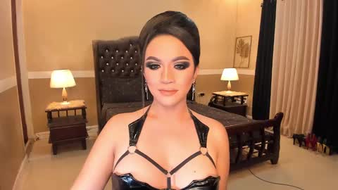 Snapshot of madammistressdominatrixxx chatting on March 12, 2025, 1:03 am Alison Kloss online show from March 12, 2025, 1:03 am