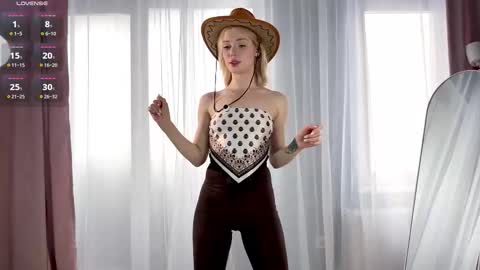 Fiona online show from March 4, 2026, 4:40 am