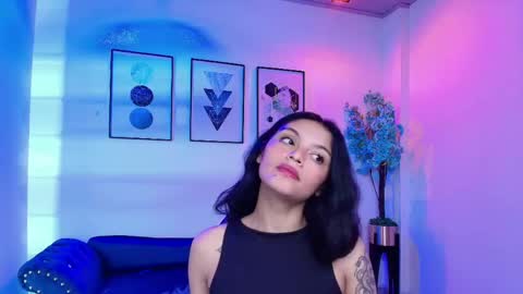 Snapshot of maddie_t18 chatting on April 16, 2026, 9:39 pm maddie_t18 online show from April 16, 2026, 9:39 pm