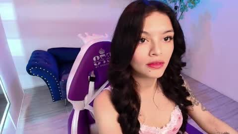 Snapshot of maddie_t18 chatting on April 23, 2026, 11:31 am maddie_t18 online show from April 23, 2026, 11:31 am