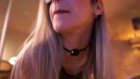Snapshot of maddiebryggs chatting on March 15, 2026, 10:10 am Maddie online show from March 15, 2026, 10:10 am