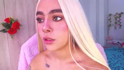 maddiie and clyde online show from October 4, 2025, 5:22 pm