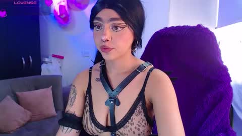 maddiie and clyde online show from March 22, 2026, 6:44 pm