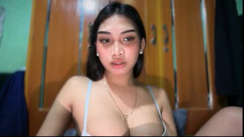 maddison_jade online show from October 19, 2025, 2:07 pm