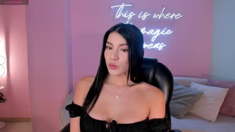 Maddison online show from May 1, 2026, 7:40 pm
