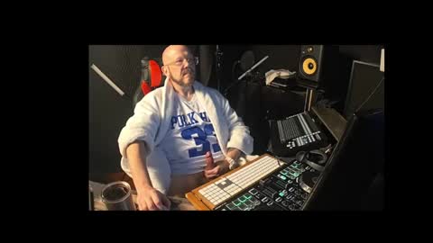 maddox840 online show from May 15, 2026, 9:05 am