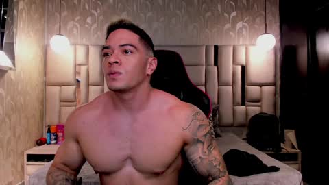 Snapshot of maddox_santana chatting on December 28, 2024, 12:36 am Maddox Santana online show from December 28, 2024, 12:36 am