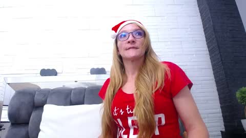 maddy cartter online show from December 26, 2024, 3:06 am