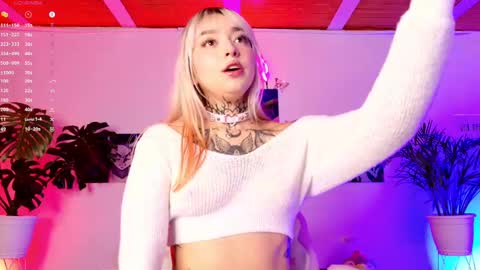 maddy_uwu online show from February 25, 2025, 2:58 am