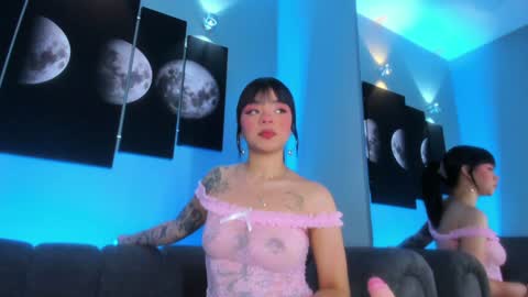 Snapshot of maddy_walker chatting on December 5, 2024, 8:11 pm Maddy online show from December 5, 2024, 8:11 pm