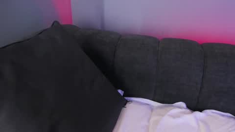 Snapshot of maddy_walker chatting on February 6, 2025, 2:11 am Maddy online show from February 6, 2025, 2:11 am