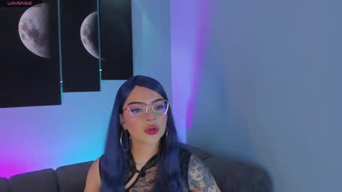 Maddy  online show from April 3, 2026, 12:25 pm