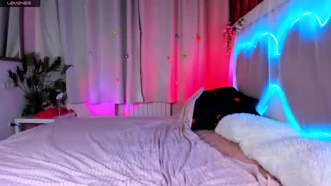 maddyfever online show from June 16, 2026, 1:14 pm