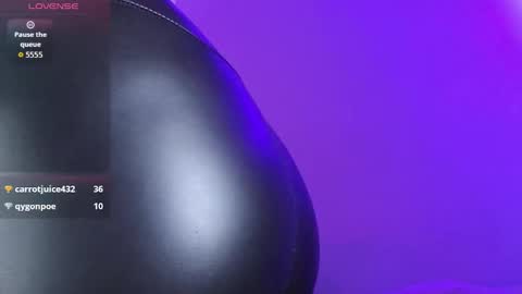   Please followme and rate me your thumbs up online show from October 3, 2025, 10:18 pm