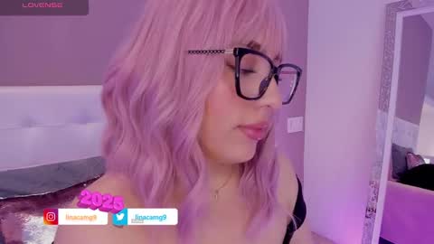 Snapshot of maddylennon chatting on January 9, 2025, 5:22 pm Lina  online show from January 9, 2025, 5:22 pm