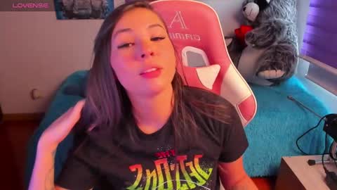 Emily     Only Fans  online show from February 3, 2025, 8:13 pm