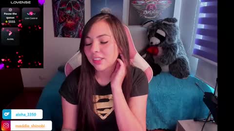 Emily     Only Fans  online show from September 27, 2025, 9:20 pm