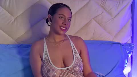 madeleinxxx_ online show from December 18, 2025, 6:58 pm