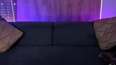 Snapshot of madelinefox_ chatting on February 18, 2025, 11:55 am Madeline online show from February 18, 2025, 11:55 am