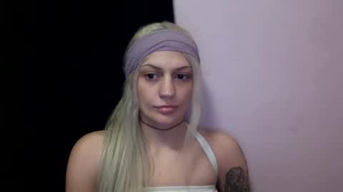 madeline online show from November 2, 2025, 5:43 am