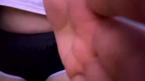 Madisson Smith  online show from November 21, 2025, 10:14 am