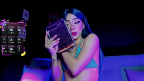 Madison Watson online show from November 13, 2025, 10:47 am