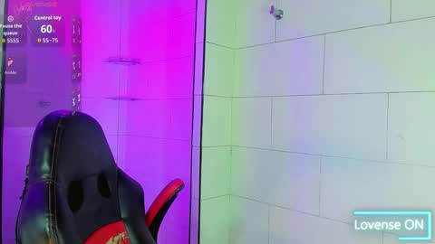 madiso_santiel online show from January 8, 2026, 6:54 pm