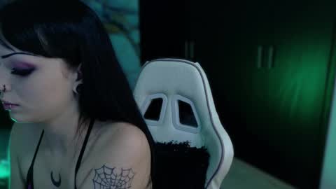 madison_jacksonn online show from September 23, 2025, 10:02 pm