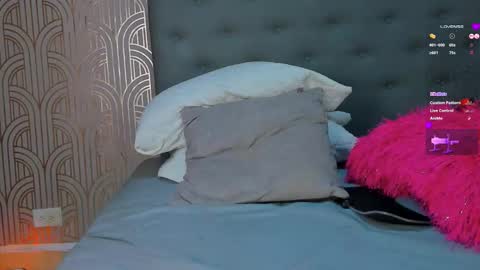   online show from October 24, 2025, 11:12 pm