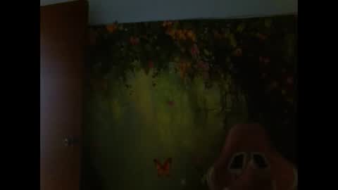 Snapshot of madison_tits chatting on April 21, 2026, 1:42 am madison_tits online show from April 21, 2026, 1:42 am