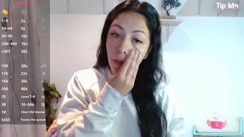 Madison Cambel online show from December 9, 2024, 10:11 am