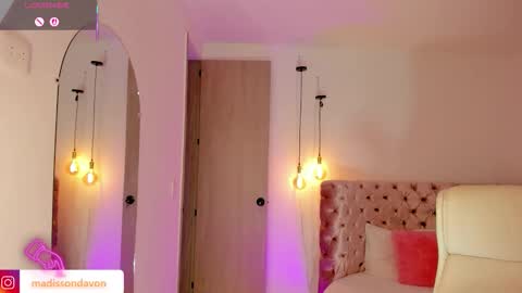 Madisson Davon online show from December 4, 2025, 9:23 pm