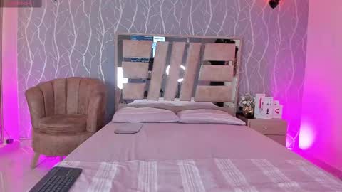    online show from February 23, 2025, 1:32 pm