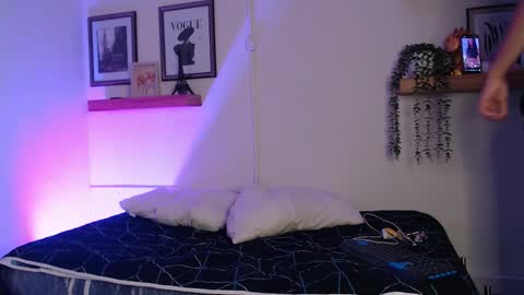    online show from March 29, 2026, 7:03 pm