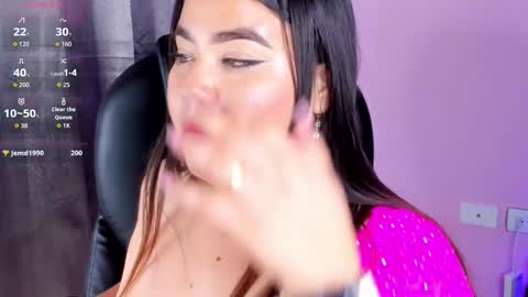 madissonlee__ online show from September 15, 2025, 7:47 pm